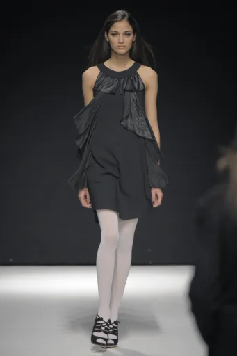 © CatwalkPictures, Etienne Tordoir , Sandrina Fasoli FW 2009-2010